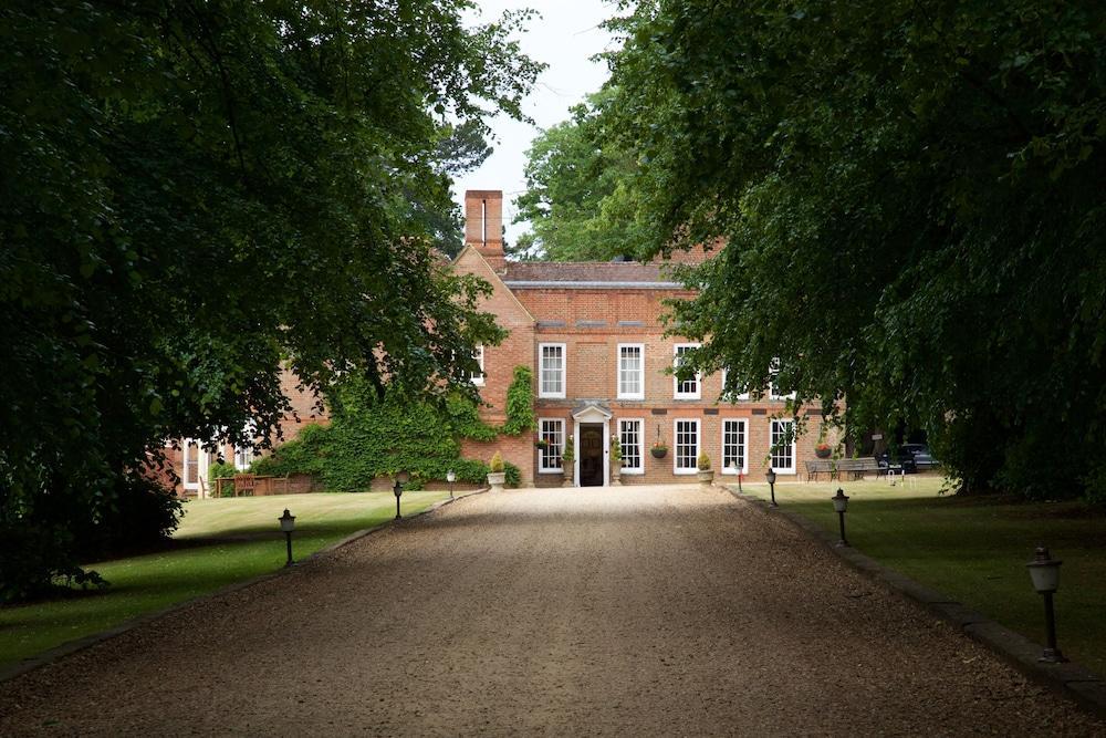 Flitwick Manor Hotel Eksteriør billede
