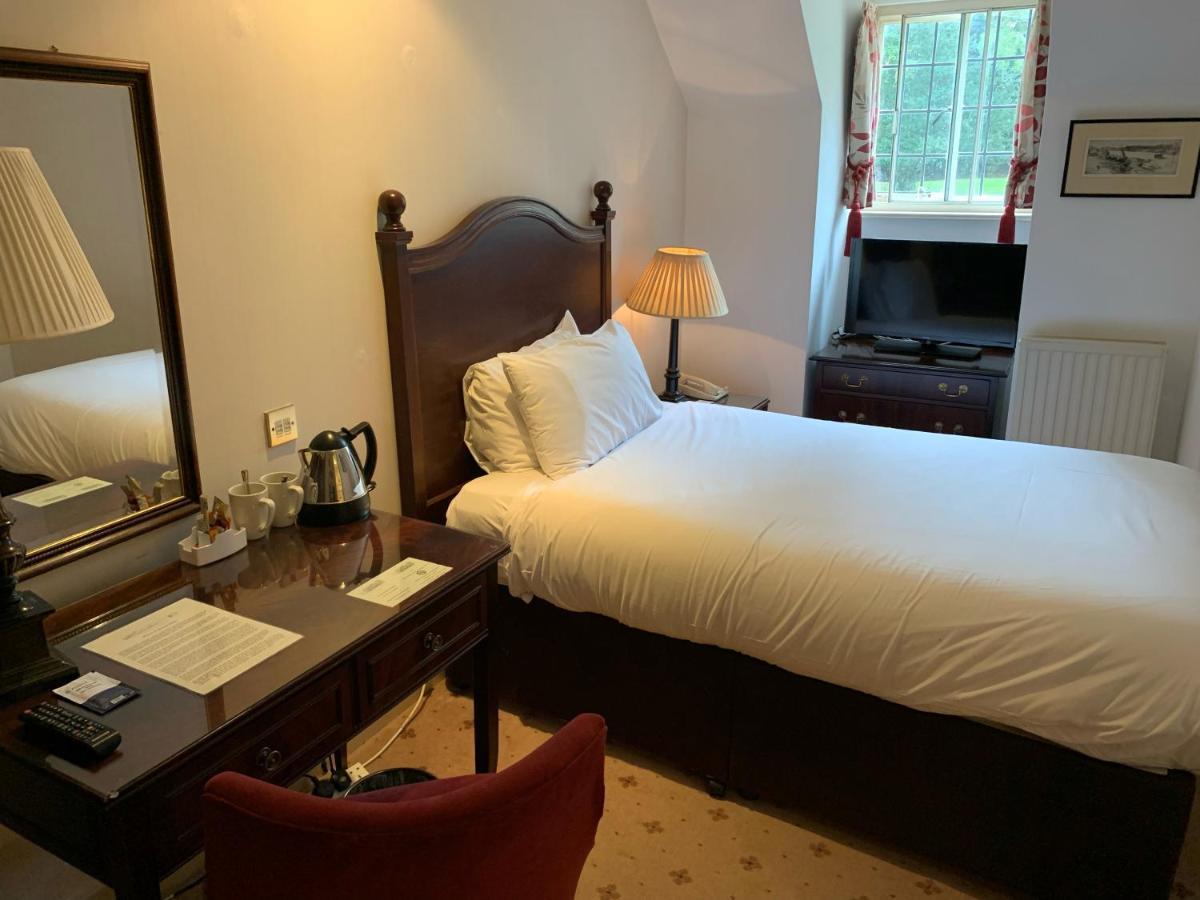 Flitwick Manor Hotel Eksteriør billede