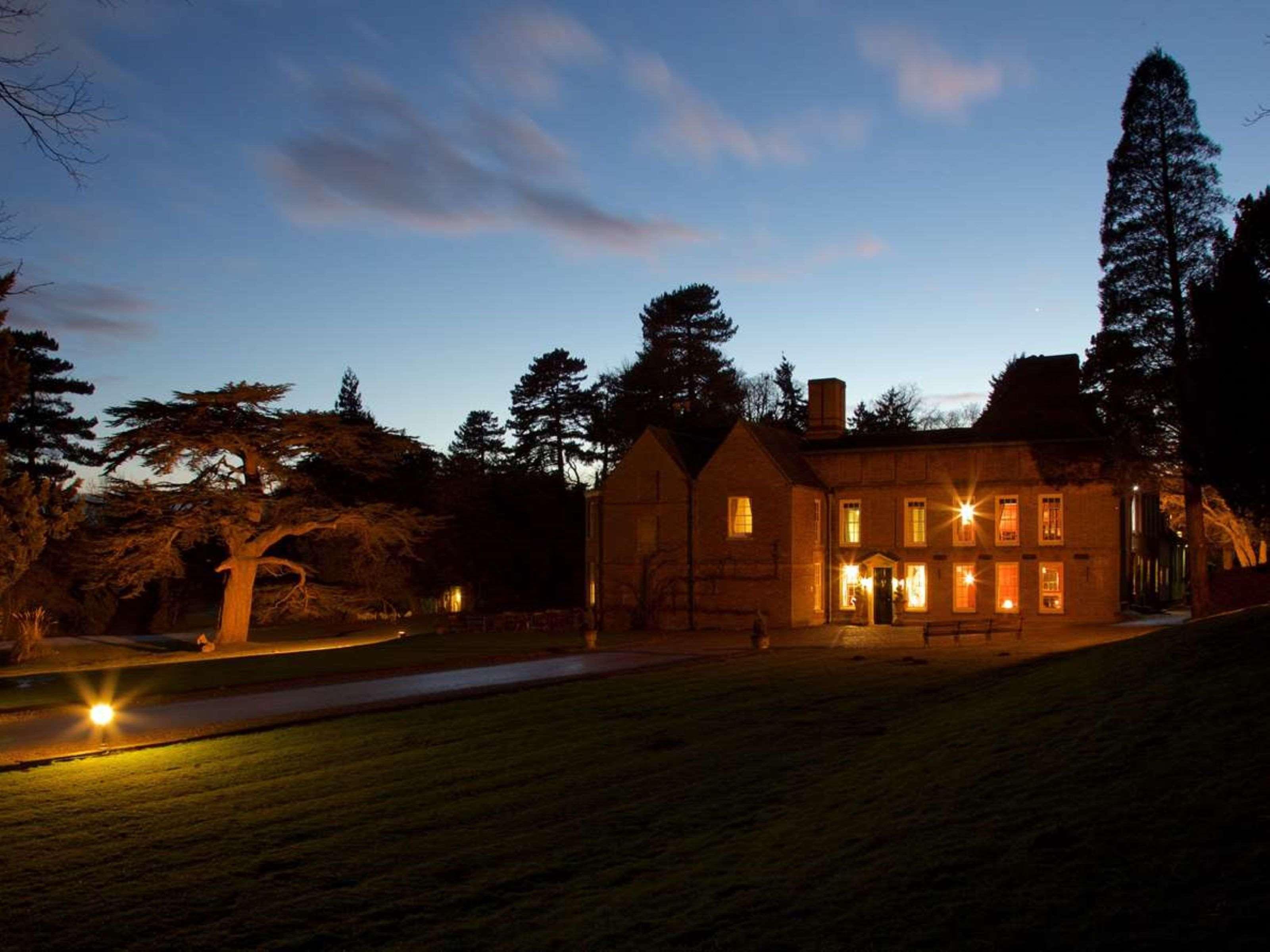 Flitwick Manor Hotel Eksteriør billede