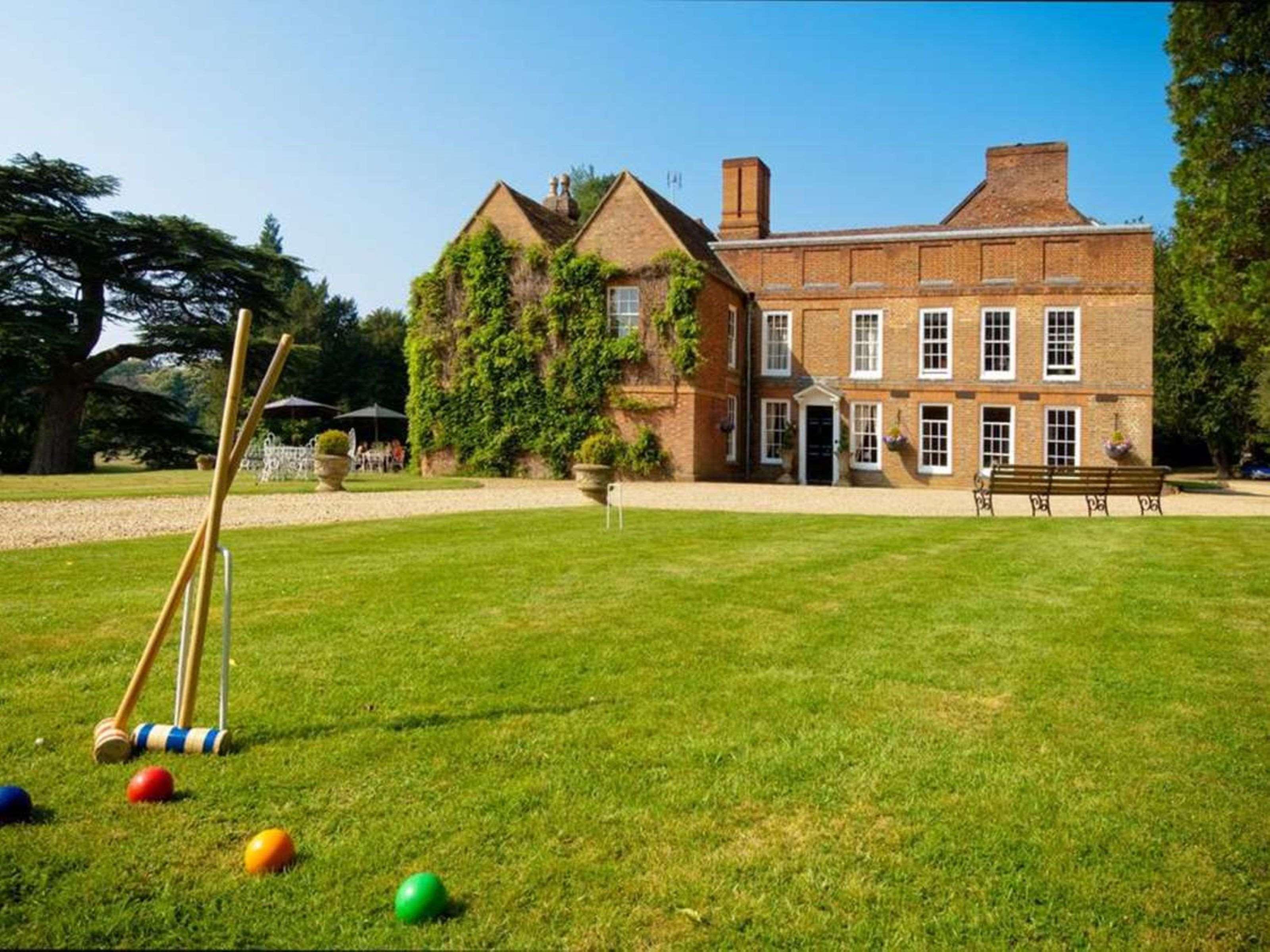 Flitwick Manor Hotel Eksteriør billede